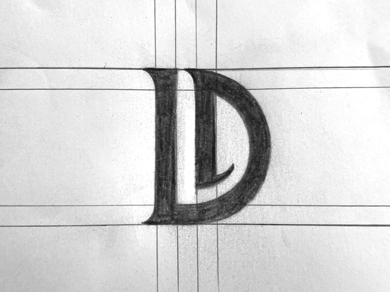 LD Monogram geometric